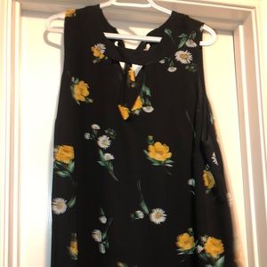 Black with floral print Torrid shirt